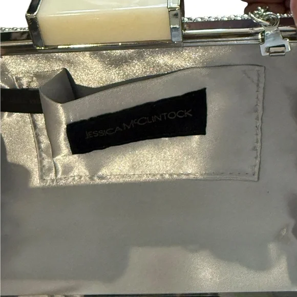 Jessica McClintock Silver Mesh Clutch Crossover Shoulder Purse 1990’s Vintage - Picture 7 of 9